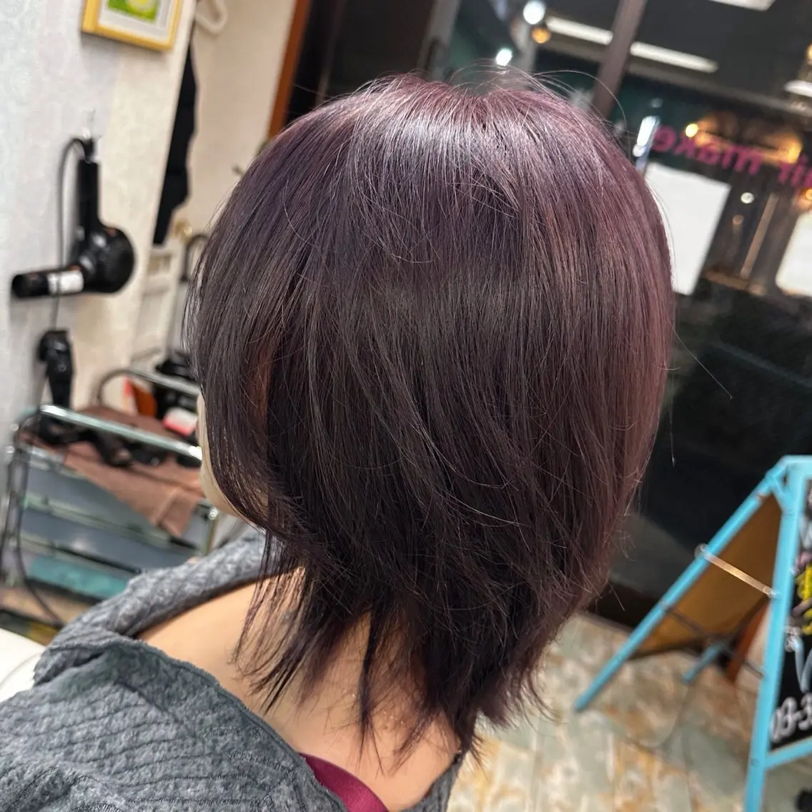 ミディアム ヘアカラー 三原 友美のヘアスタイル