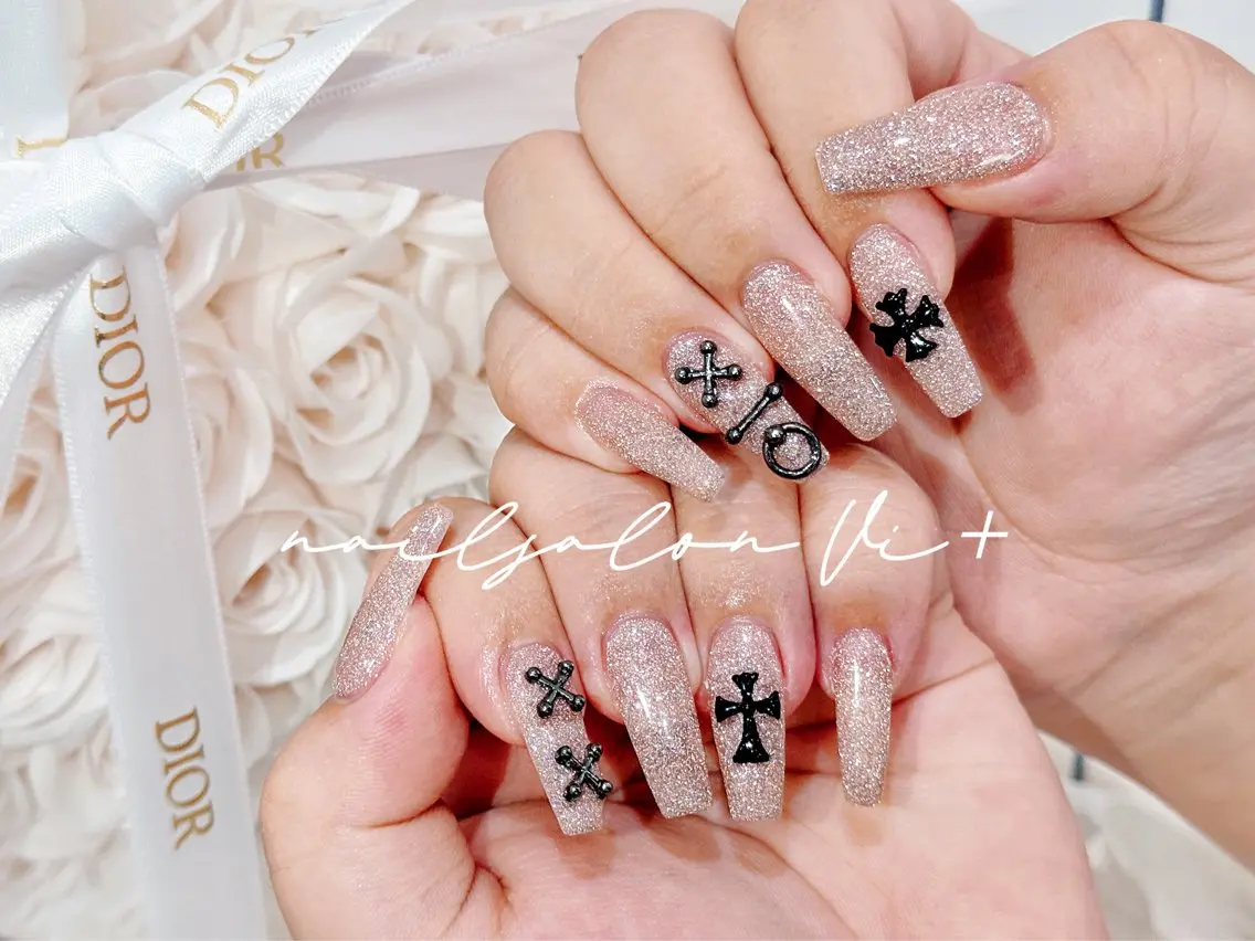 ネイル ハンドネイル ✨Nailsalon Vi+✨のネイルデザイン