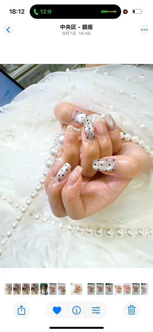 ネイル ボルドー チークネイル ドット 長さ出し ジェルネイル Queeens nailのネイルデザイン