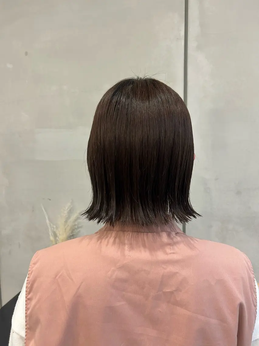 ショート 切りっぱなしボブ ボブ 中野 莉早のヘアスタイル