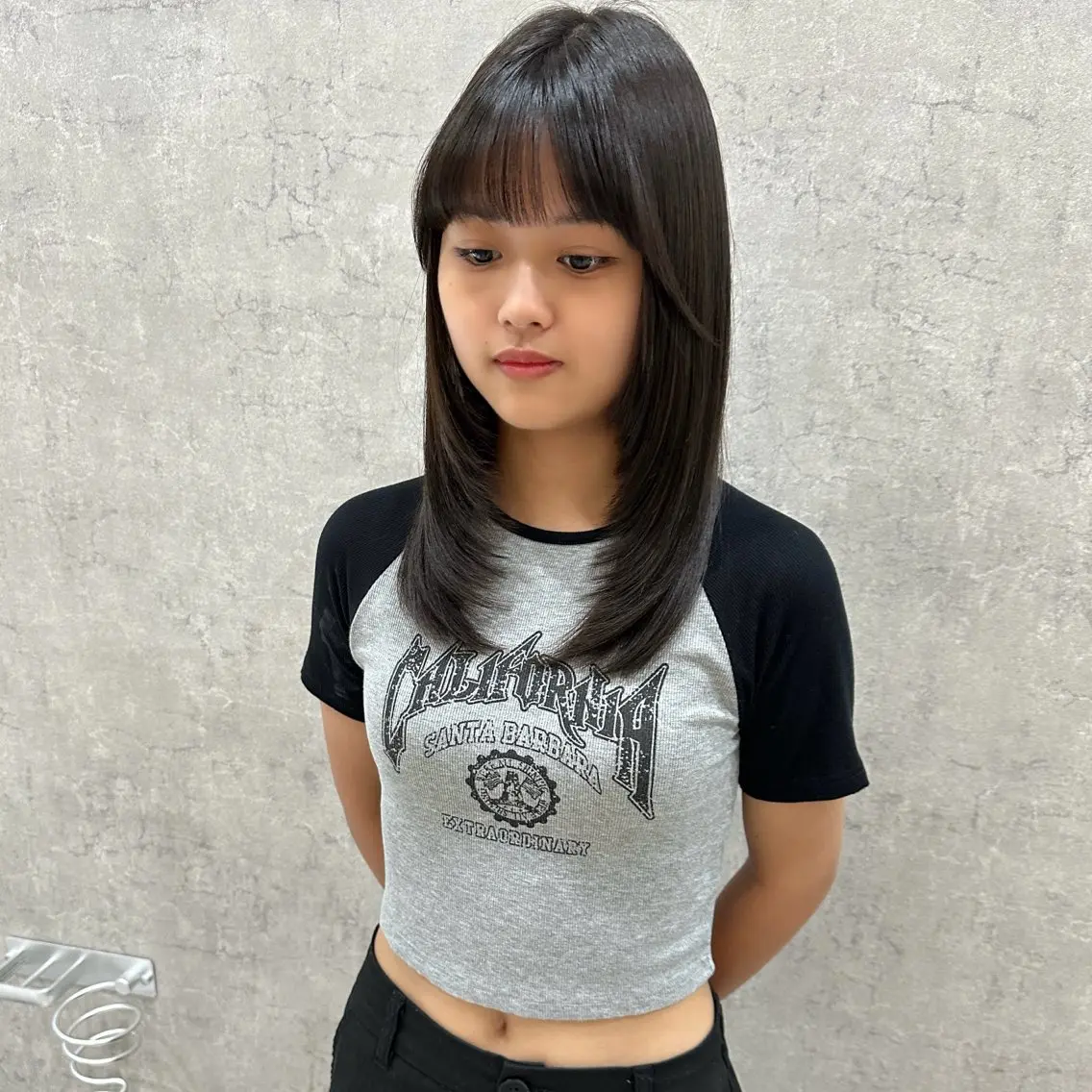 セミロング レイヤーカット 縮毛矯正 はちすか るかのヘアスタイル