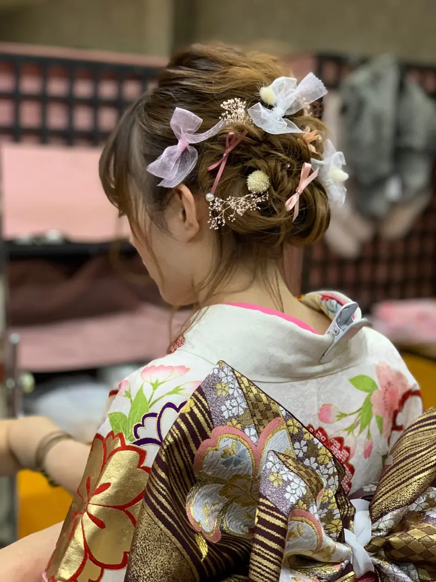 振袖着付け(ヘアセット付き)の写真