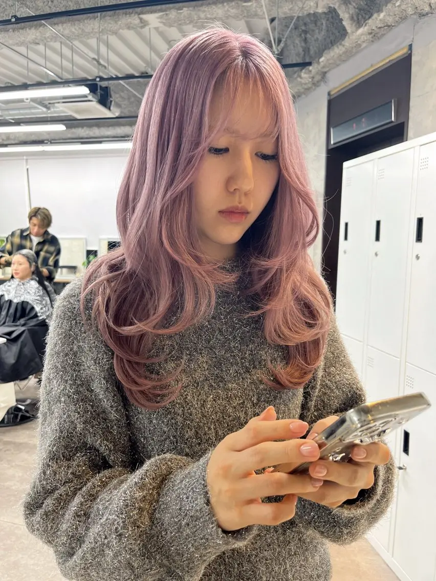 ロング カラー カット ヘアカラー トリートメント ヘアセット ハイトーン/レイヤー 💜Akaneのヘアスタイル