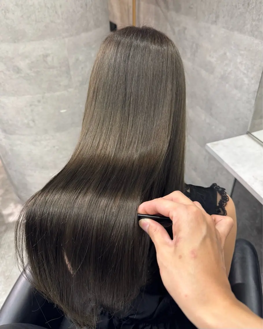 セミロング カラー カット ヘアカラー トリートメント 新宿/顔周りカット/ レイヤー/がっきーのヘアスタイル