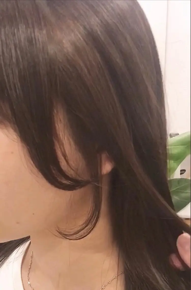 セミロング カラー パーマ ヘアアレンジ 顔まわりレイヤー 顔周りカット レイヤーカット カット ヘアカラー トリートメント ヘッドスパ 【ツヤ髪美容師】 ツダケイスケのヘアスタイル