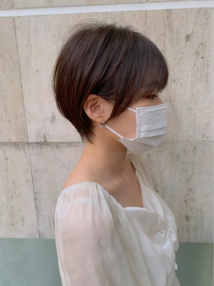 ショート カラー ミヤザキ タクトのヘアスタイル