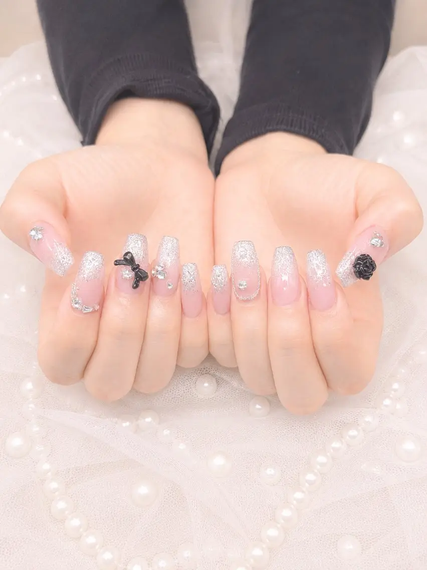 ネイル チークネイル 長さ出し フラッシュネイル フレンチネイル ジェルネイル ハンドネイル ハンドケア min nail salonのネイルデザイン