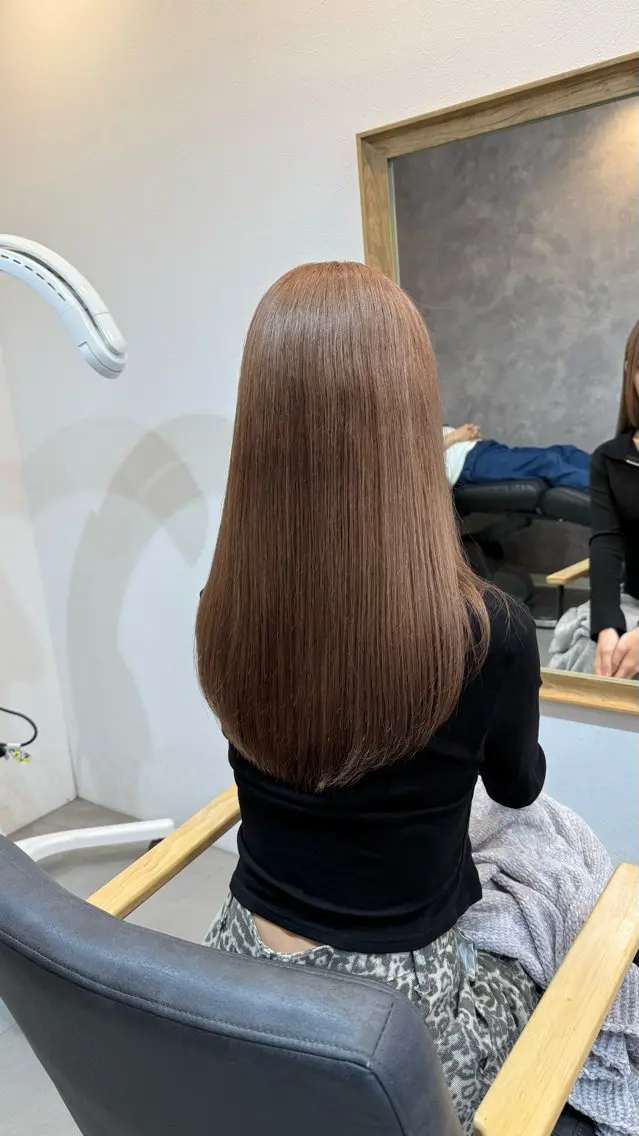 カラー ベージュカラー ブリーチ ヘーゼル カット ヘアカラー トリートメント yukiko/ 艶髪/髪質改善のエステ・リラクイメージ