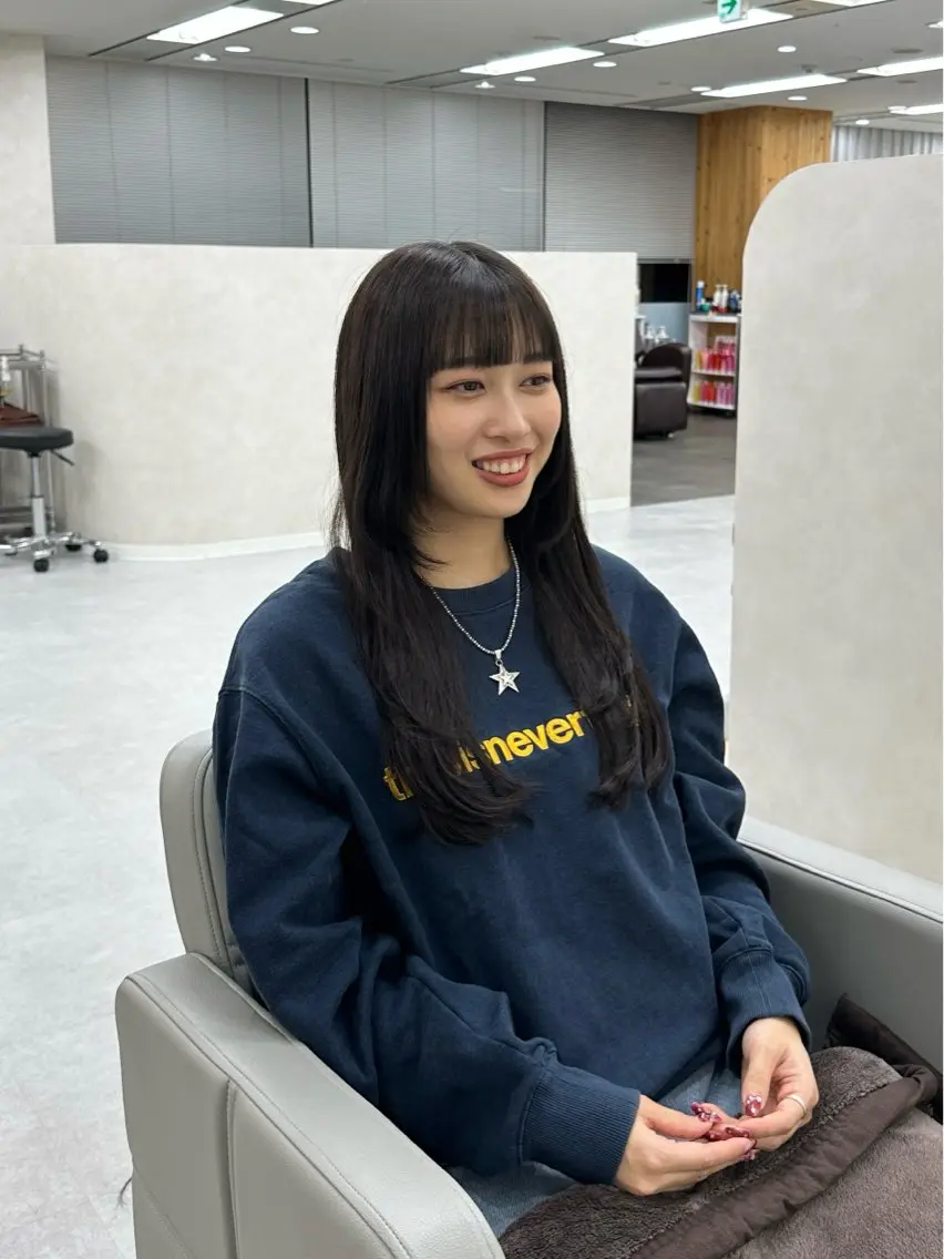 ロング 顔周りカット ハイレイヤー レイヤーカット 大場 賀句のヘアスタイル
