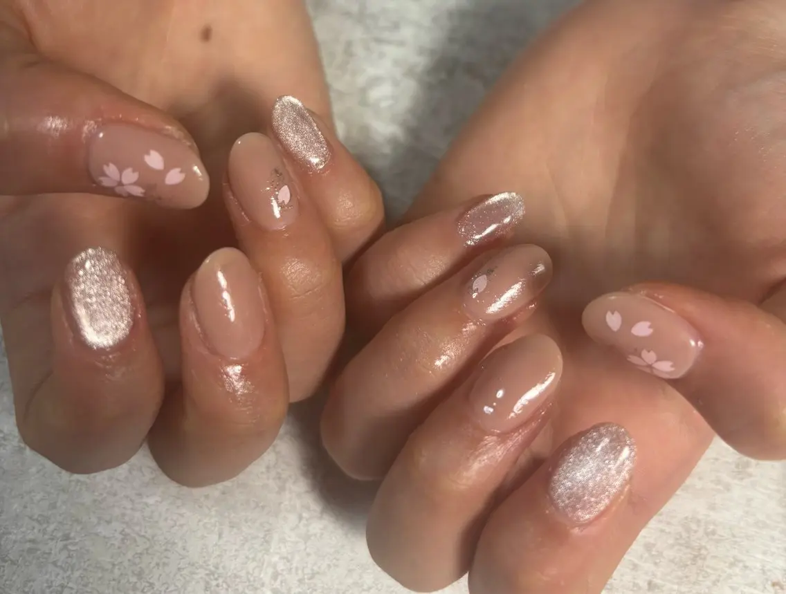 ネイル オーロラネイル 桜ネイル フラワーネイル フットネイル フレンチネイル ハンドネイル kiki nail たまプラーザのネイルデザイン