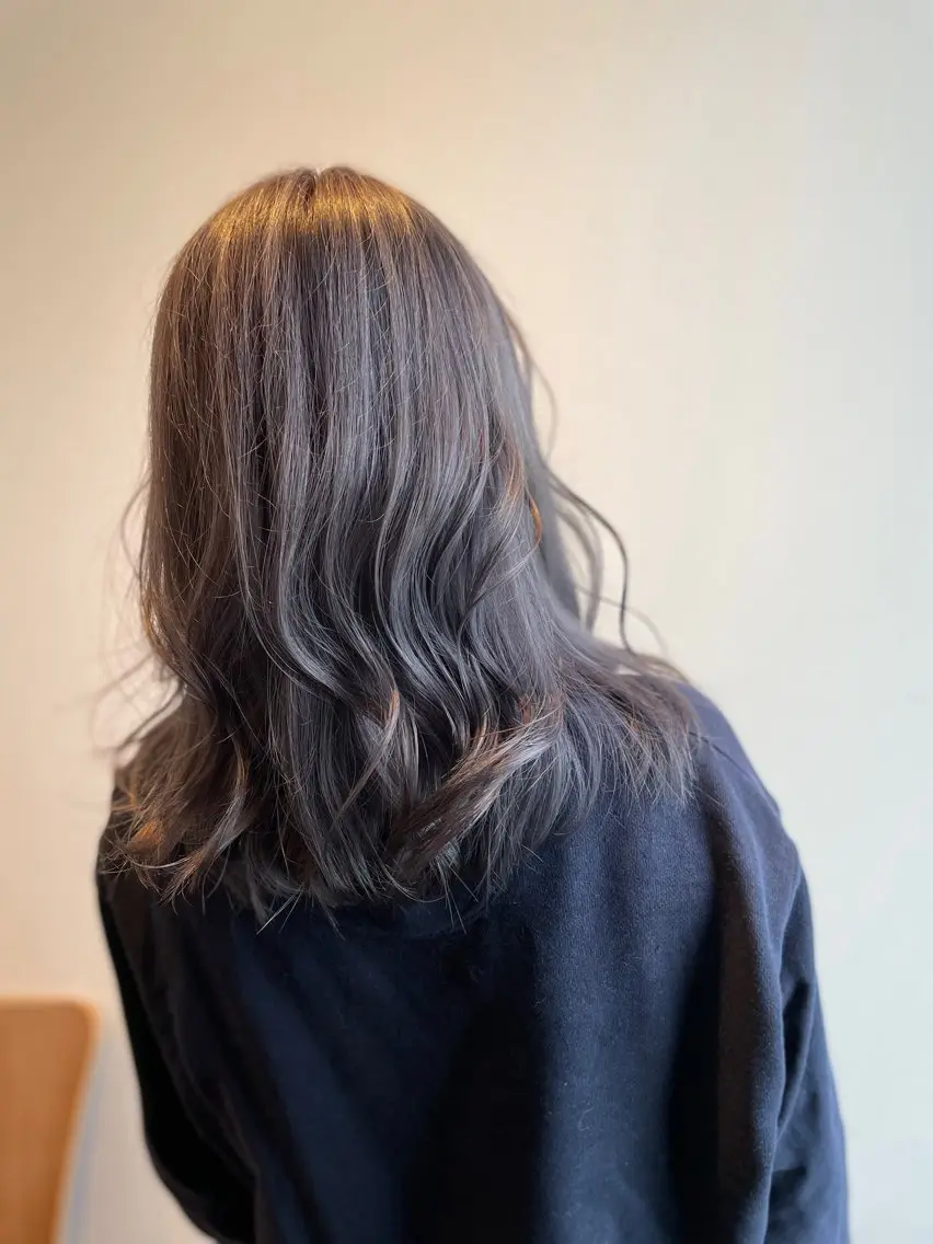 セミロング カラー ヘアカラー 徳光 辰弥のヘアスタイル