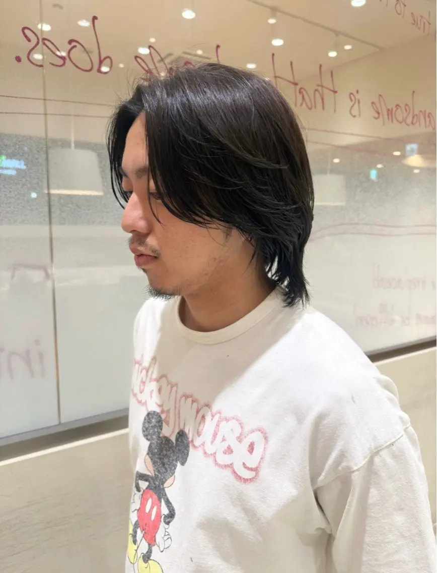 ショート カラー メンズ オリーブカラー 中島 紗來のヘアスタイル