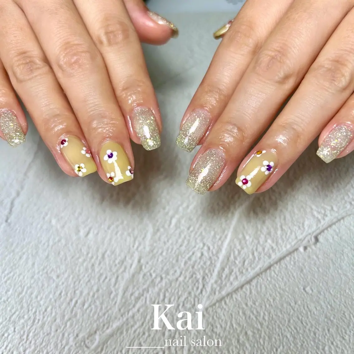 ネイル フラッシュネイル フラワーネイル ニュアンスネイル 春ネイル ハンドネイル Kai  nail Mayukoのネイルデザイン