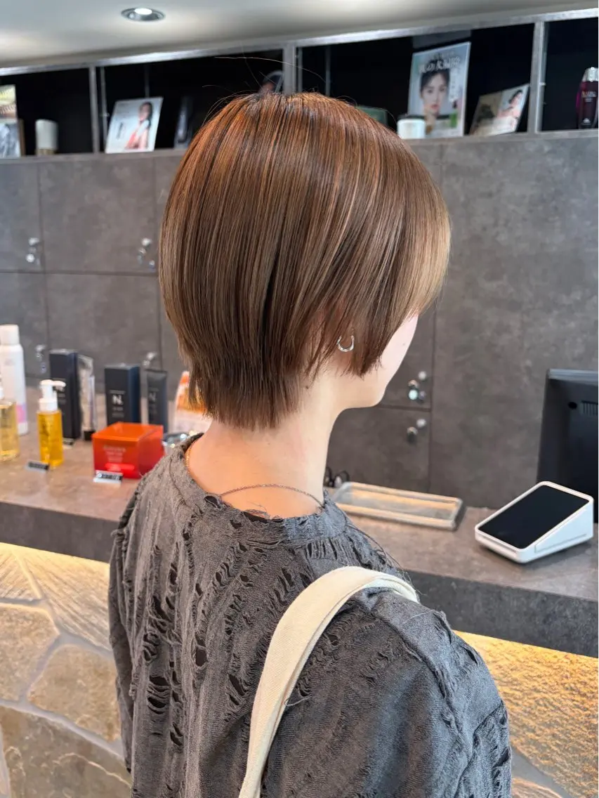 ショート 🪷透明感/艶カラー /レイヤー🪷🪽のヘアスタイル