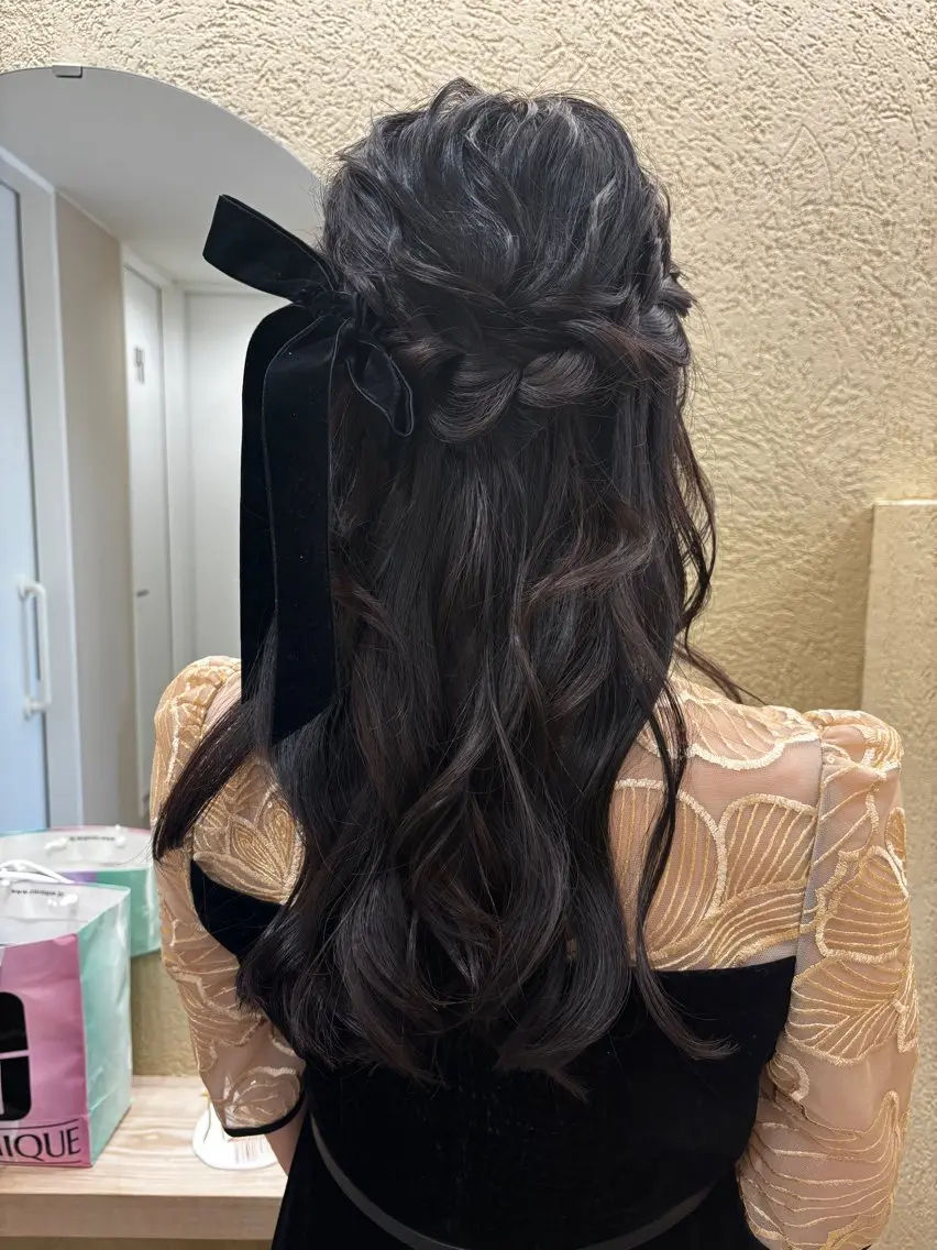 ロング ヘアアレンジ ハーフアップ え りのヘアスタイル