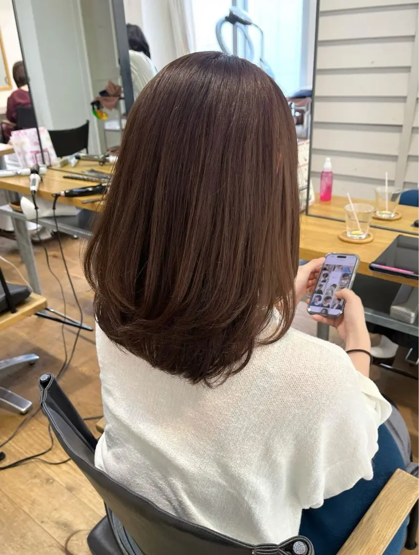 ミディアム カラー ベージュカラー レイヤーカット カット ヘアカラー トリートメント SANA /レイヤー/ショートのヘアスタイル
