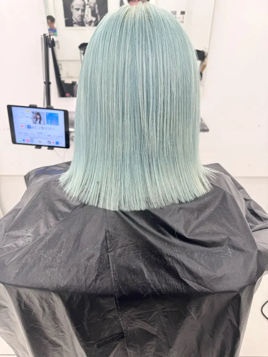 ミディアム ヘアカラー 家田 竜のヘアスタイル
