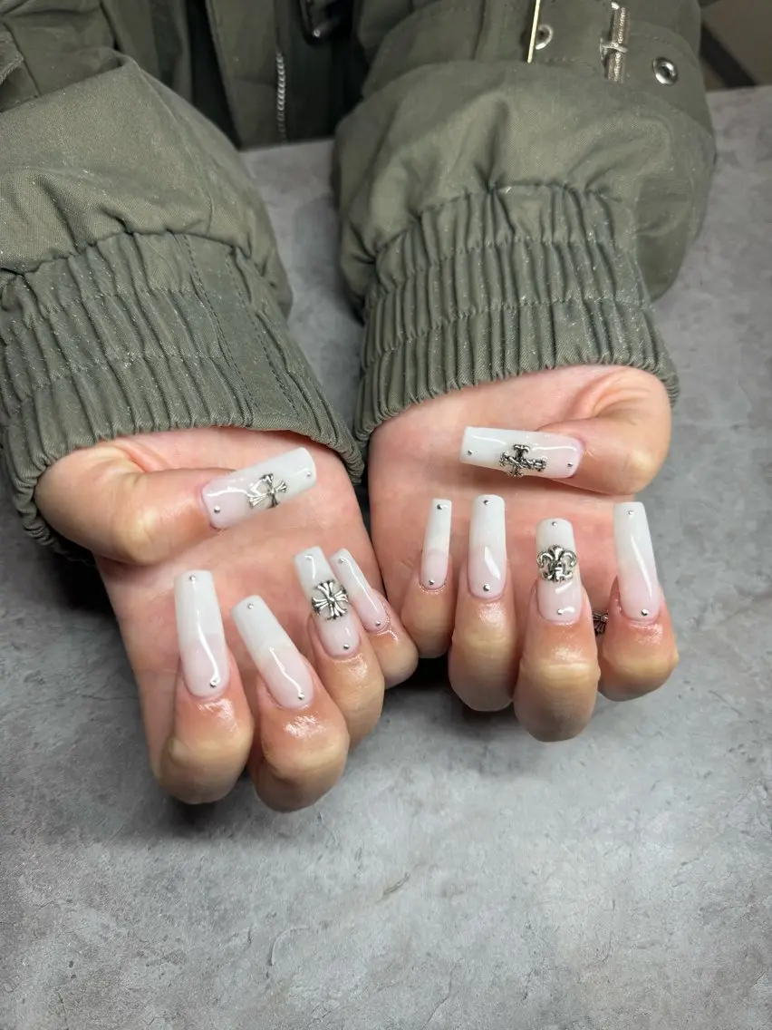 ネイル ハンドネイル IROHA NAIL 北村菜帆のネイルデザイン