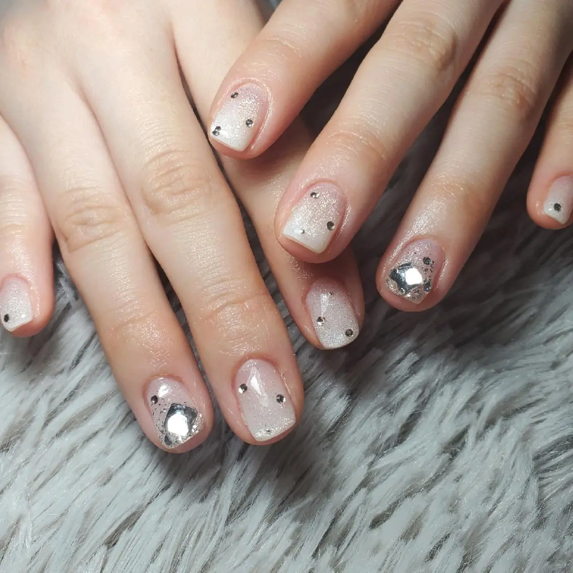 ネイル ハンドネイル nailroom‪ sb‪‪𓈒𓂂𓏸のネイルデザイン