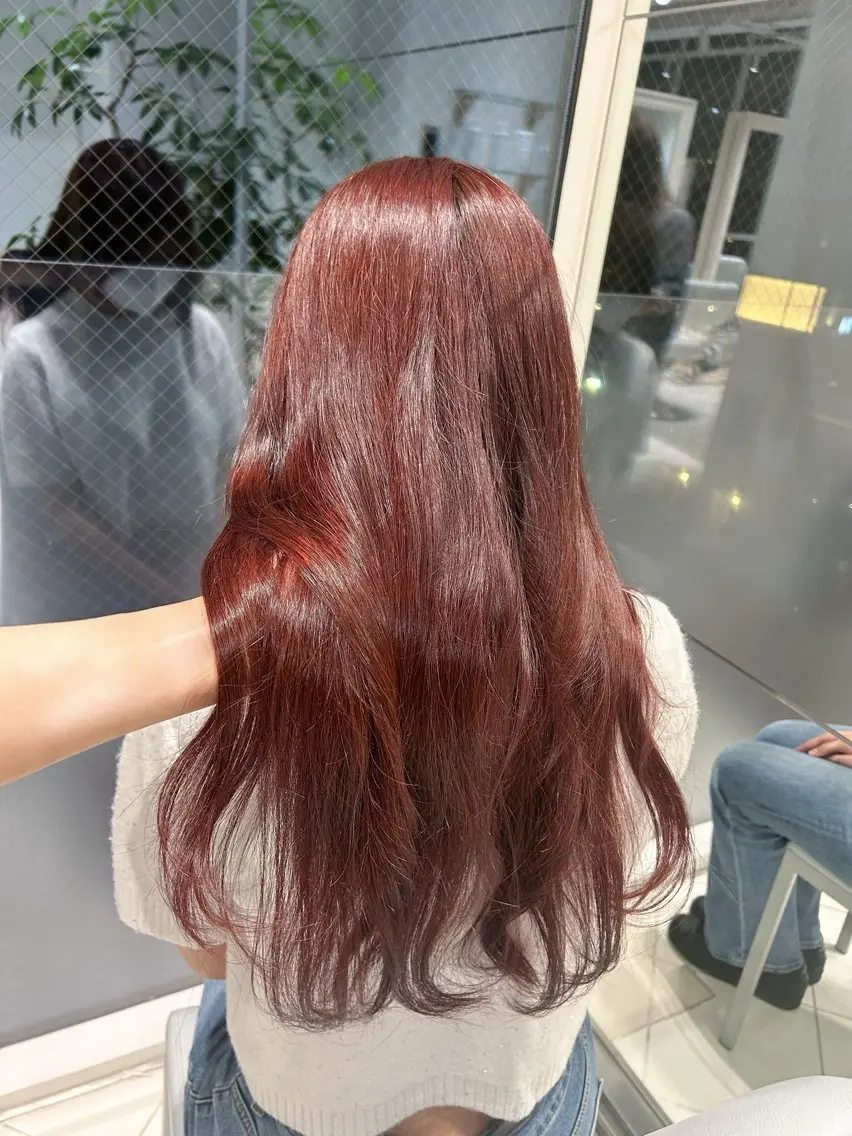 ロング ヘアカラー 結 菜のヘアスタイル