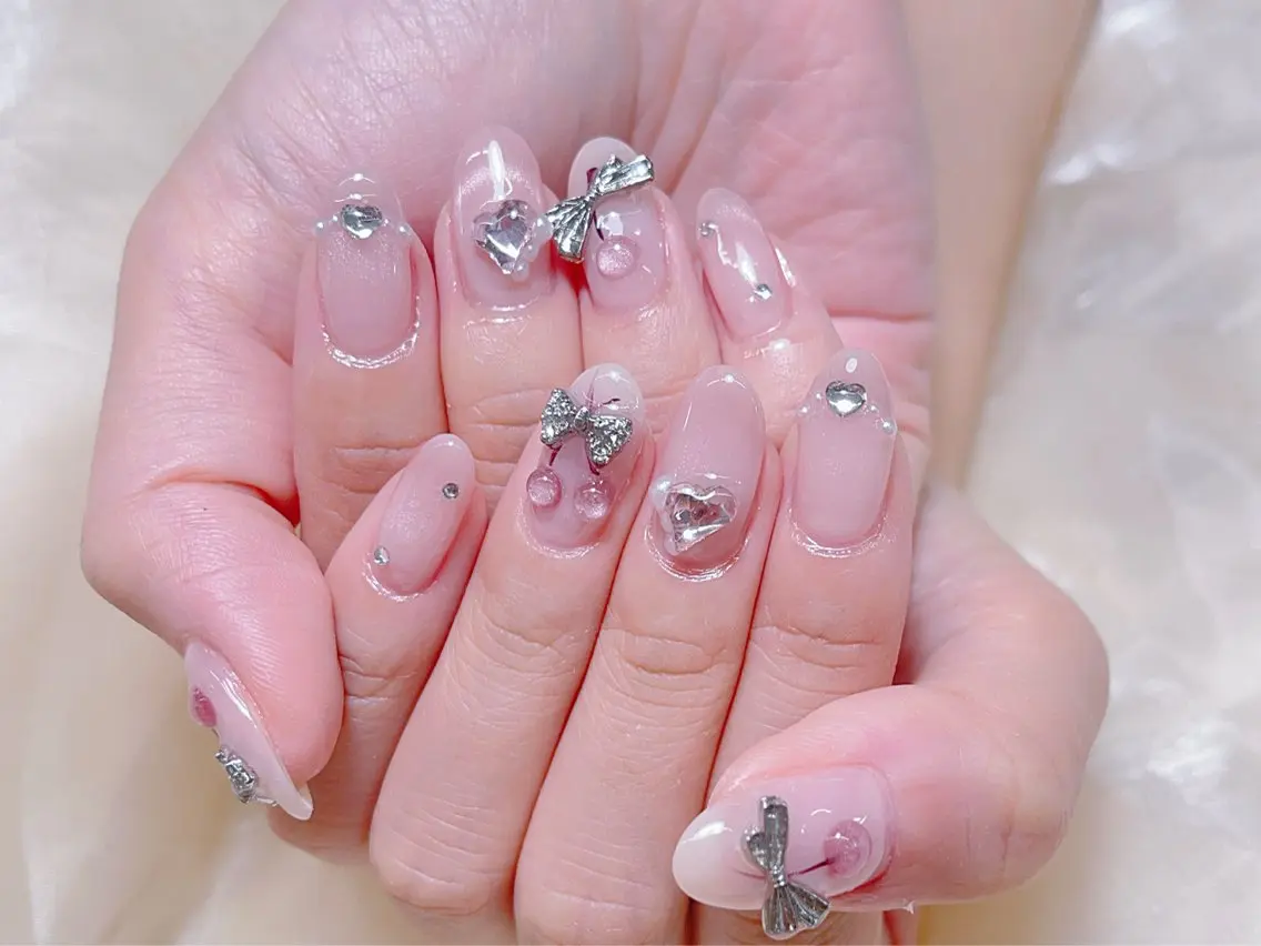 ネイル 🎀ネイルサロン エクラYUI🎀のネイルデザイン
