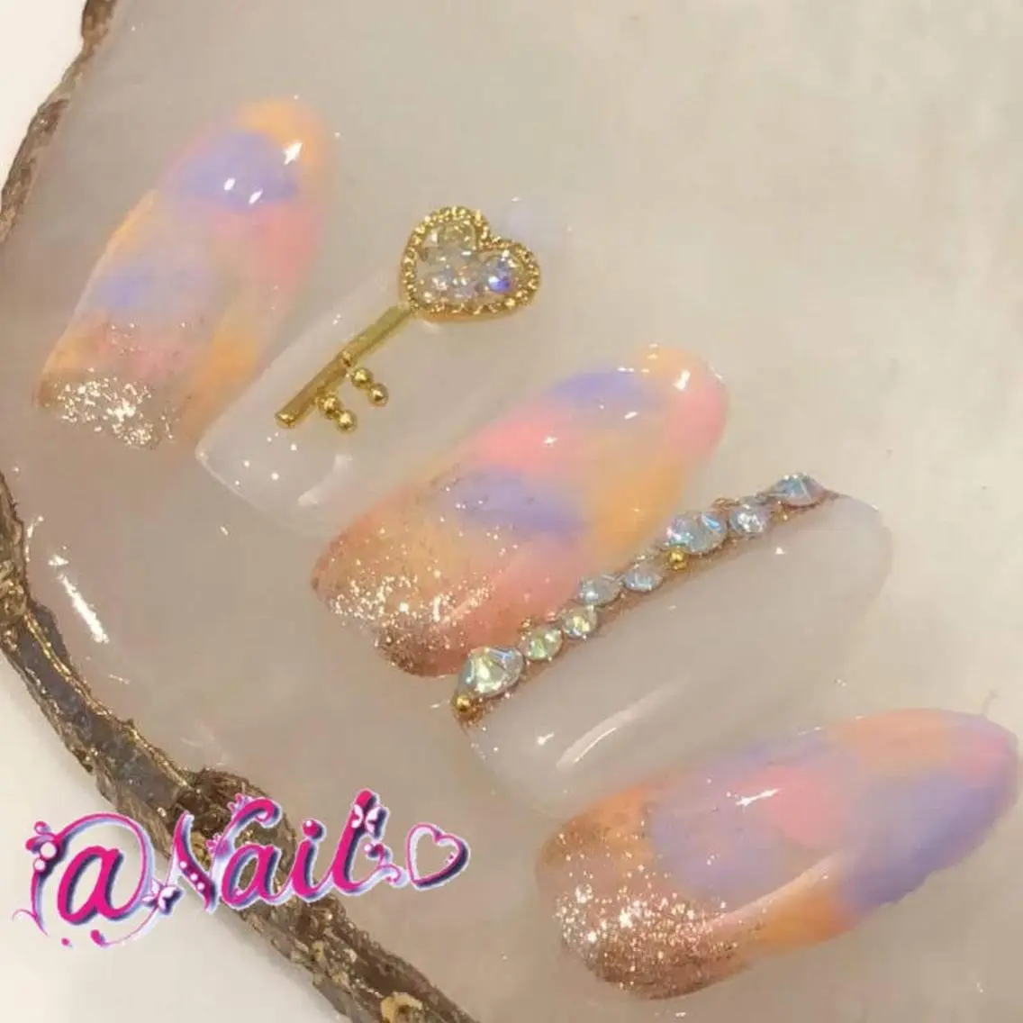 ネイル ネイルチップ 小尾 栞のネイルデザイン