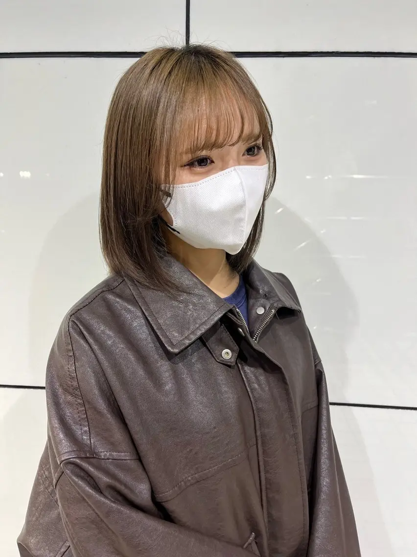 ショート カラー グレージュ カットパーマ 🌀あさみのヘアスタイル