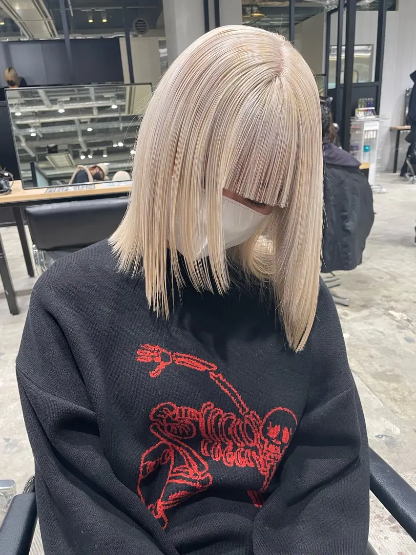 ショート カラー 透明感🎀艶髪 💞まいか🎶のヘアスタイル