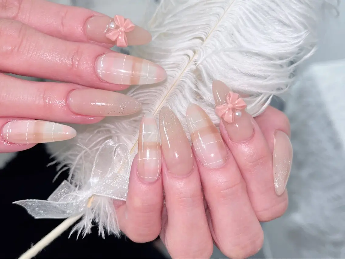 ネイル Glow Nail スカルプ専門店のネイルデザイン