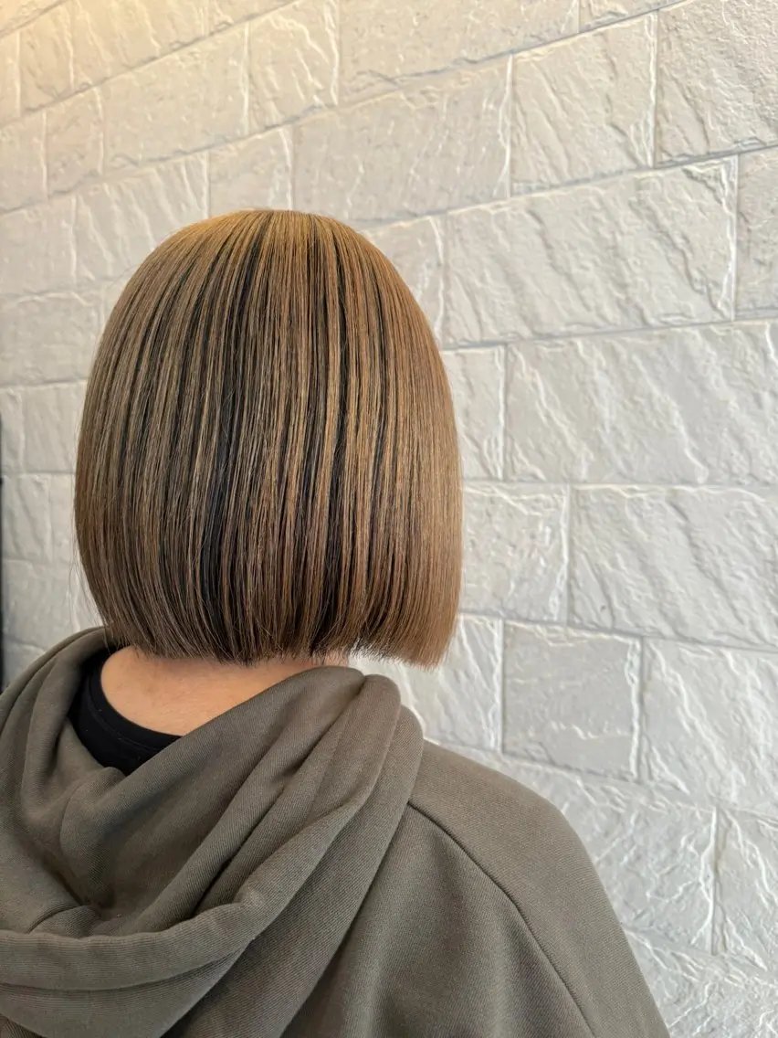 ショート カラー カット ヘアカラー 有澤 茉唯のマツエク・マツパデザイン