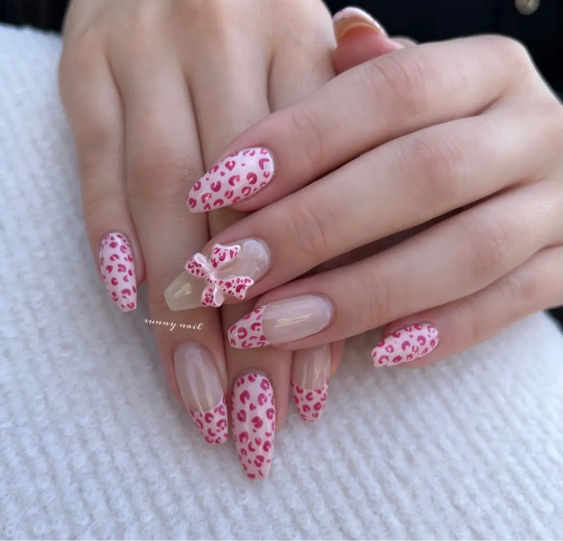 ネイル アニマル柄 ジェルネイル パラジェル ピンク リボン sunny nailのネイルデザイン