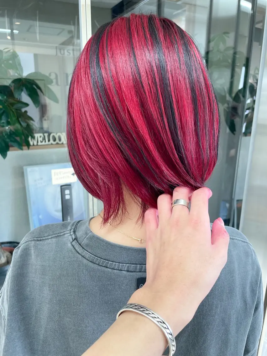ショート カラー 黒髪 ブリーチ レッドカラー 髪質改善/ブリーチ 田代 龍我のヘアスタイル