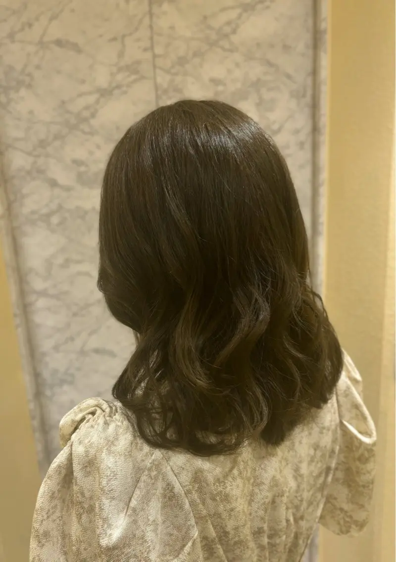 カラー オリーブカラー ヘアカラー トリートメント 艶カラー/アレンジ 💟すなおのヘアスタイル