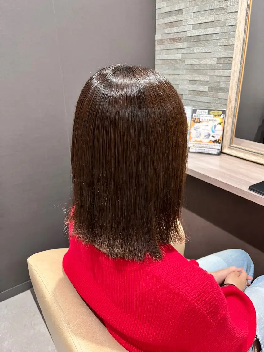 🌟カット✖︎水素カラー🌟圧倒的な艶感を実感⁉️ブリーチ毛でももちろん大丈夫です‼️【5000円】長さ料金無し!の写真