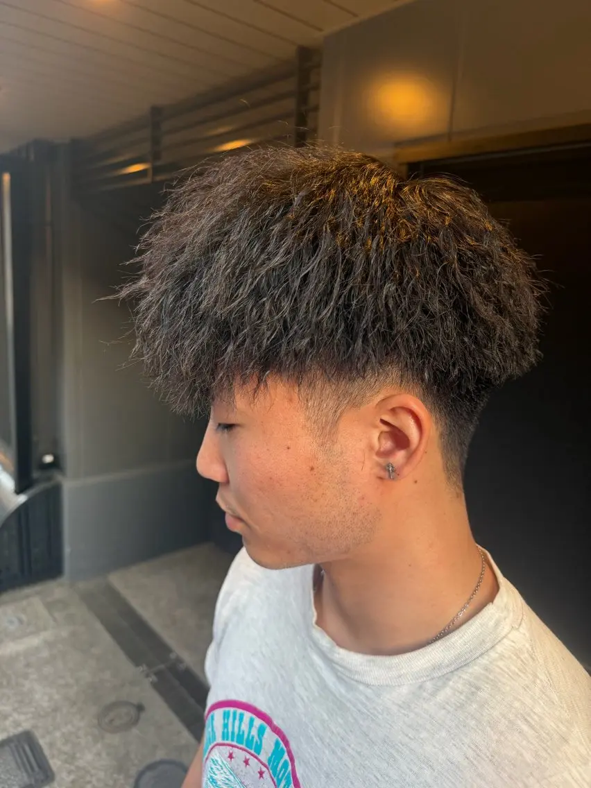 ショート メンズ カット パーマ 京都メンズサロン マッシュ パーマのヘアスタイル