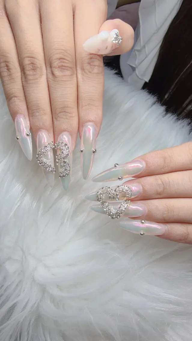 ネイル ハンドネイル Lee Nailsのネイルデザイン