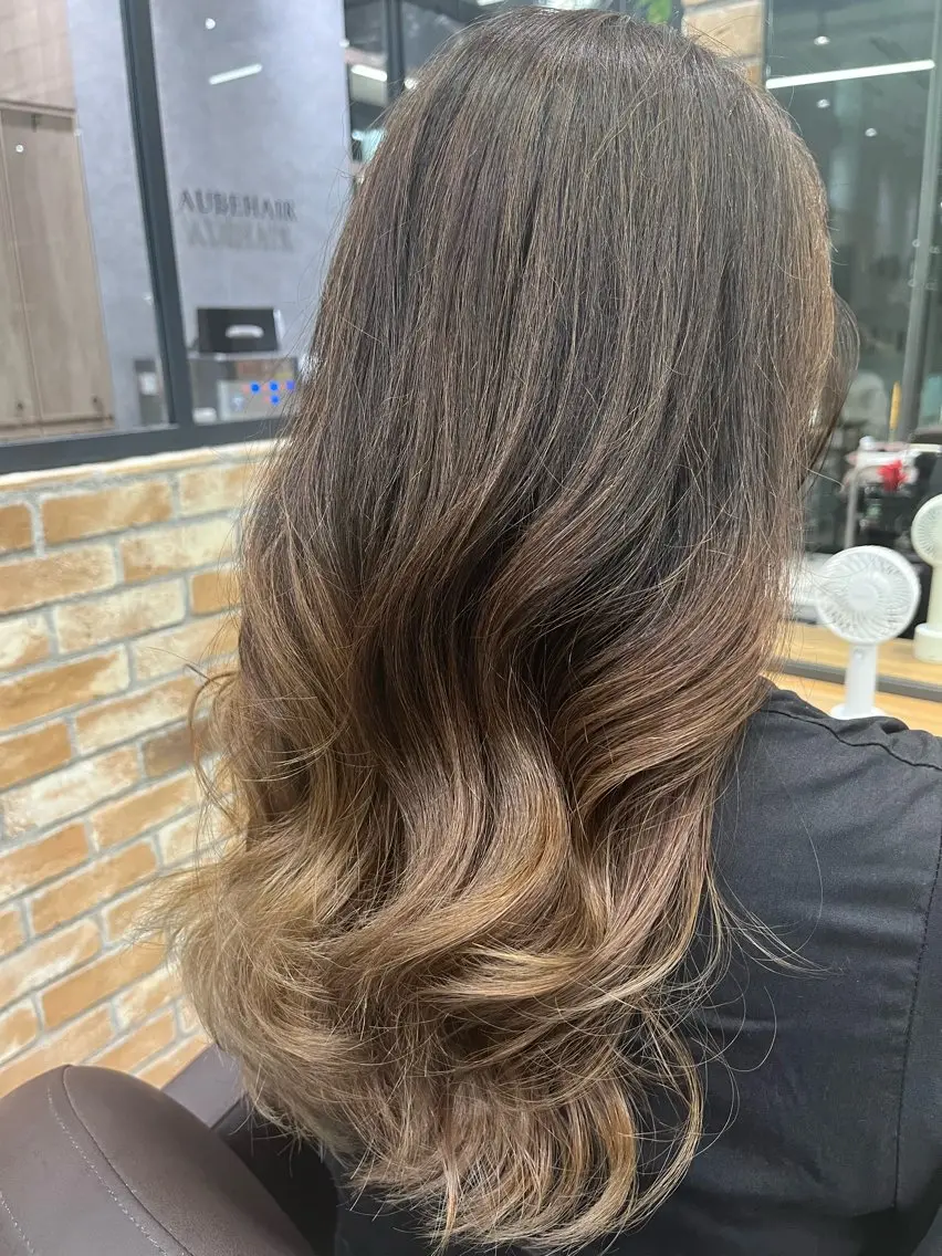 ロング カラー カット ヘアカラー トリートメント LucksiMie ginza  明松のヘアスタイル