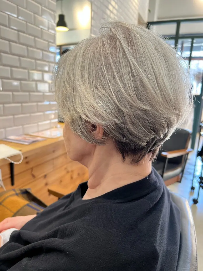 ショート ショートヘア カット MATSU 🌟個性派カラーのヘアスタイル