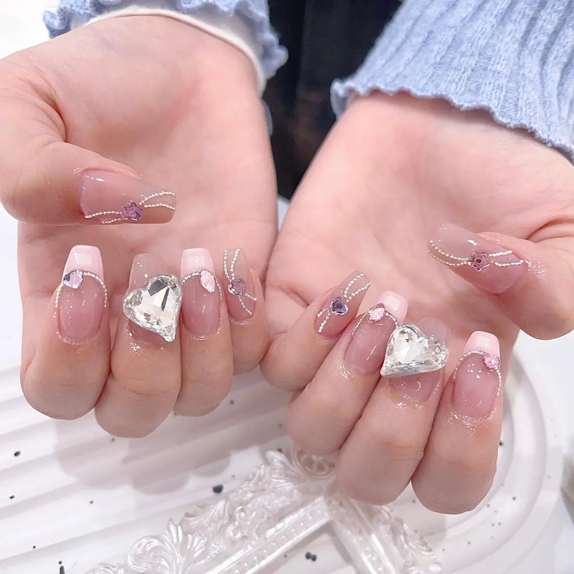 ネイル FLY Nail Salonのネイルデザイン