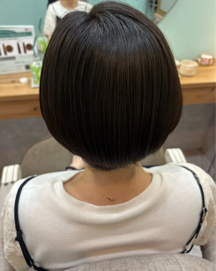 ショート 縮毛矯正 ツヤツヤ髪🦕# 彩羽🫧🪽のヘアスタイル
