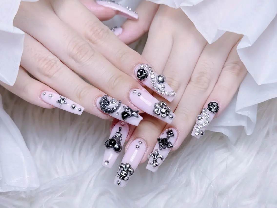 ネイル ハンドネイル 🩵Yun nail Salon 🩵のネイルデザイン