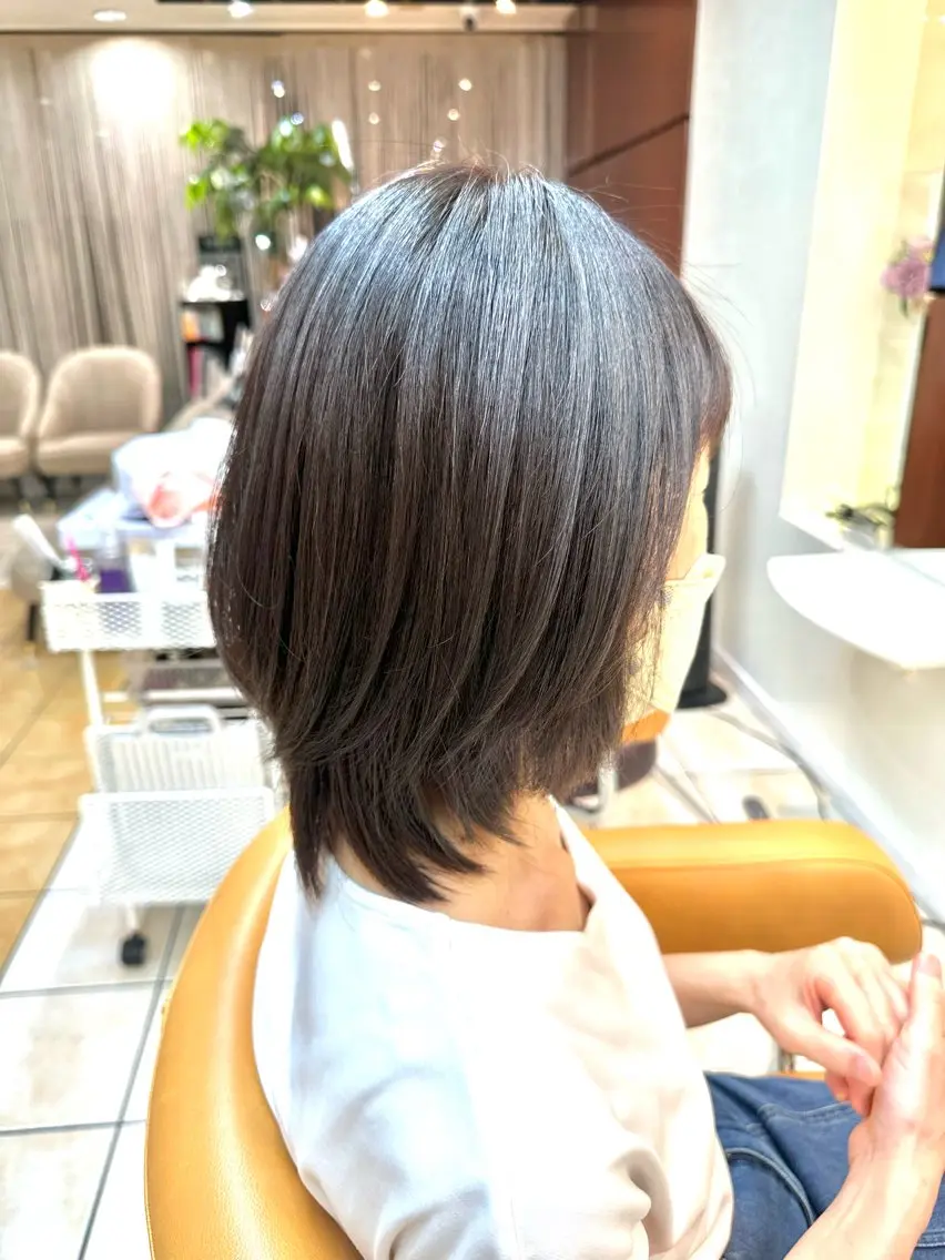 ミディアム カラー ⭐️レイヤーカット 大人気　三澤康司⭐️のヘアスタイル