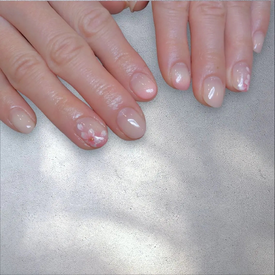 ネイル ハンドネイル nail  -es-のネイルデザイン