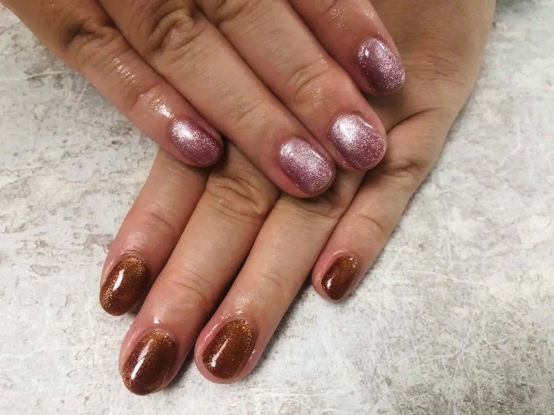 ネイル マグネットネイル ハンドネイル mogunail &blowのネイルデザイン