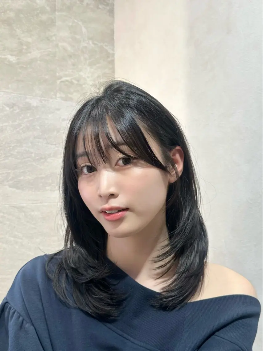 セミロング カラー カット ヘアカラー トリートメント 🌙縮毛矯正/上品 カラー/芦川優磨のヘアスタイル