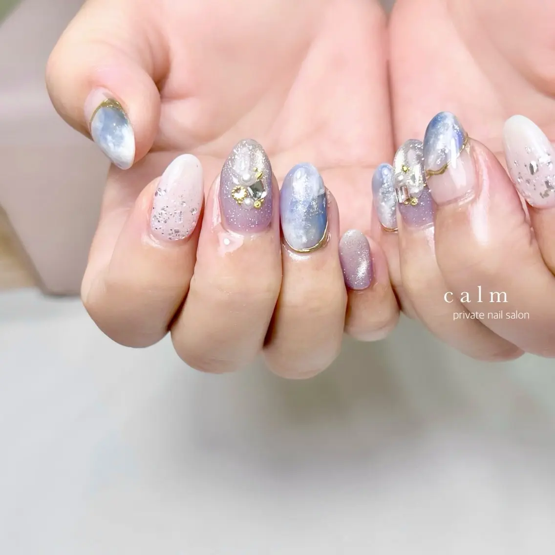 ネイル ハンドネイル calm 〔ｶｰﾑ〕のネイルデザイン