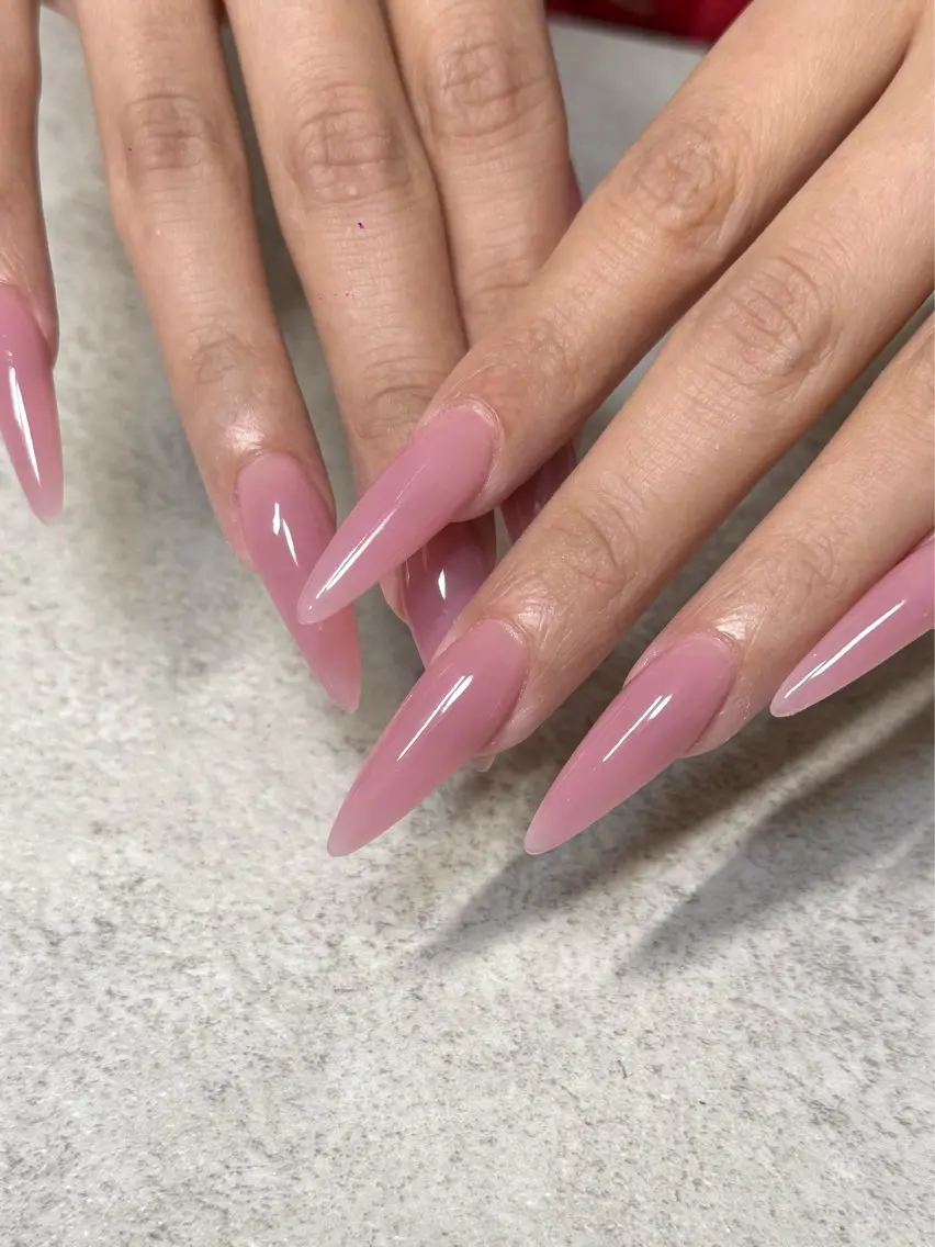 ネイル ハンドネイル ネイルルーム チャームのネイルデザイン