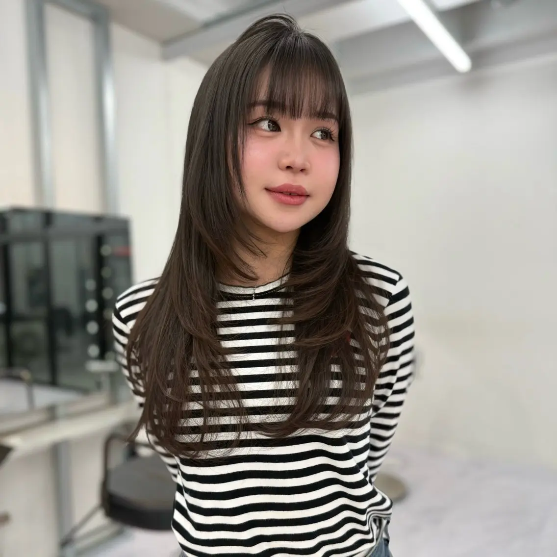 ロング 髪質改善 レイヤーカット 縮毛矯正 トリートメント カット ヘアカラー 縮毛矯正 トリートメント 鍋田/ 渋谷/ 縮毛矯正／レイヤーのヘアスタイル