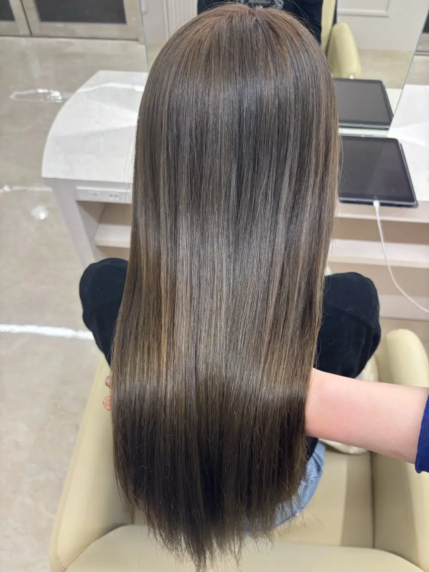 ロング カラー XELM高崎 nearaのヘアスタイル
