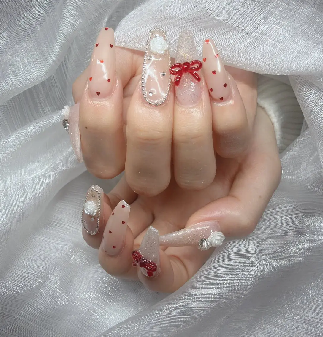 ネイル ハンドネイル Lee Nailsのネイルデザイン